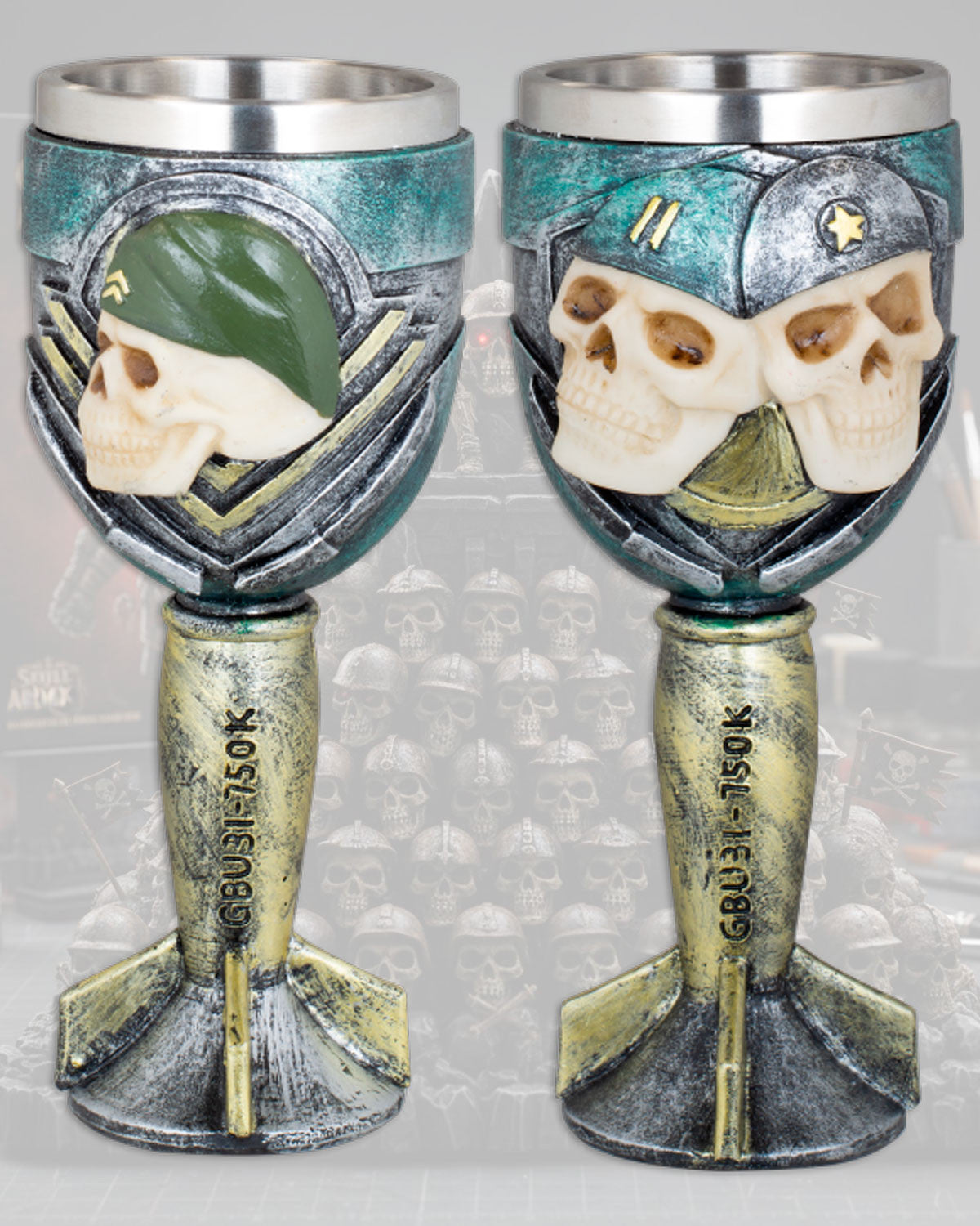 Copa de resina Tole10 Skull Army, 18,5 cm.