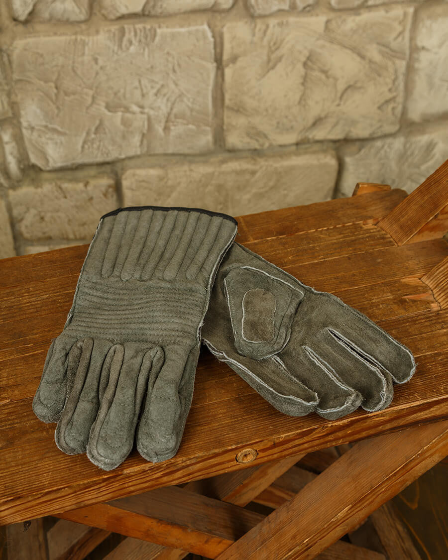 Guantes Clemens medievales en color Verde Oliva