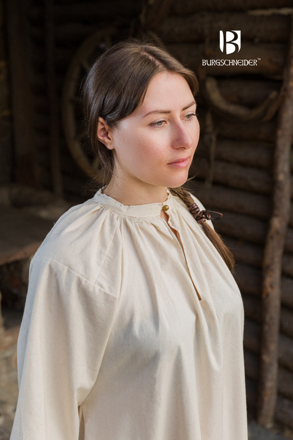 Vestido medieval modelo Rus Lilia, Blanco Natural