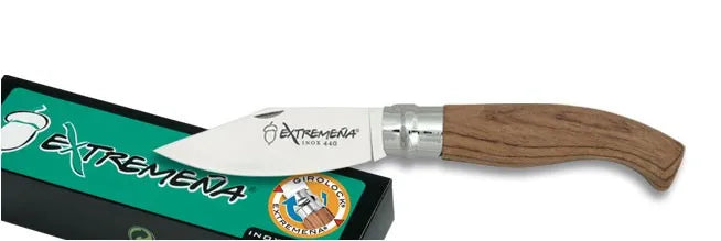 Navaja marca Extremeña Num. 10 punta clásica (23 cm.)