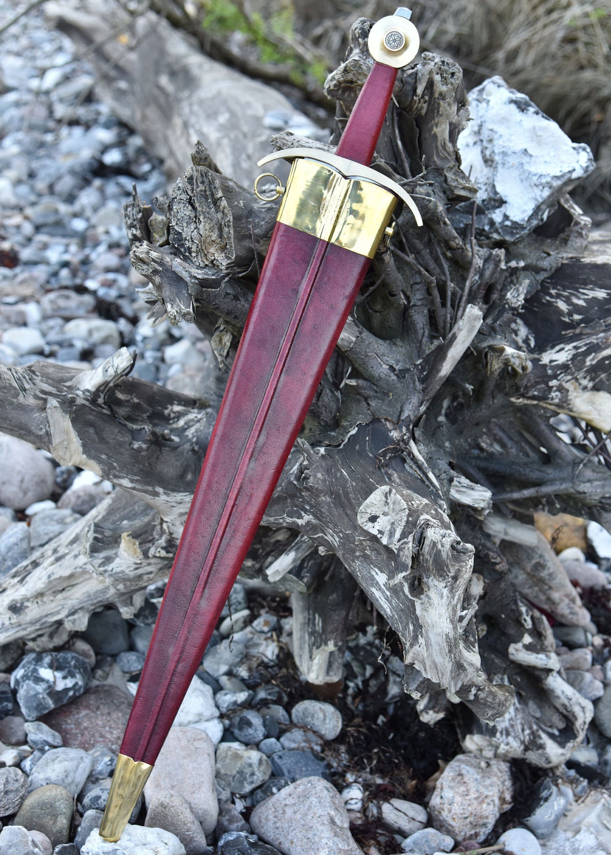 Espada de Felipe IV con vaina, siglo XIV