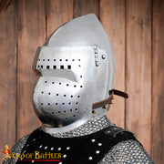 Bacinete medieval con visera completa Siglo XIV, calibre 16